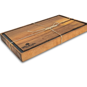 Tábua para churrasco rústica com resina preta